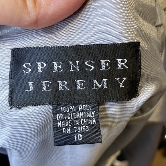 Spenser Jeremy Satin Ballgown Skirt size 10 - Picture 4 of 4